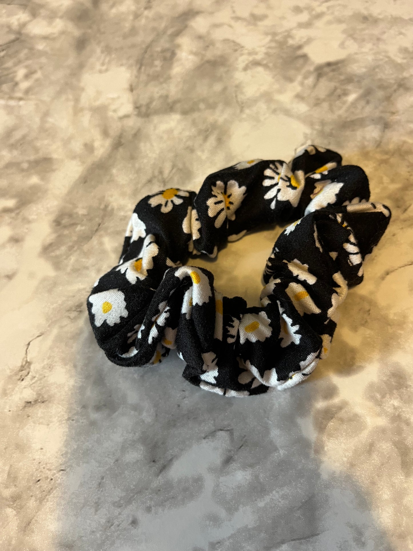 Black with White Daisy Standard Scrunchie